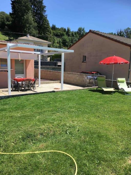 Le Coin Tranquille Au Pied Du Puy De Dome Apartman Pontgibaud Kültér fotó
